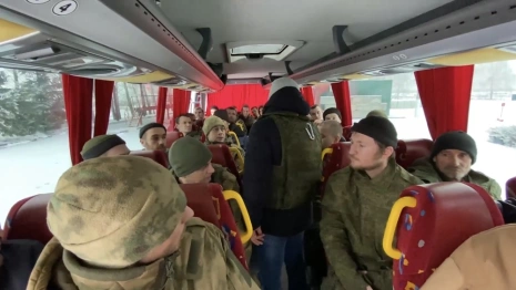 Возвращение владимирских военных из плена СВУ показали на видео