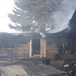 На территории монастыря в Камешковском районе случился пожар