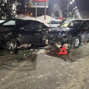 В ДТП на дорогах Владимирской области погибли 2 и пострадали 33 человека