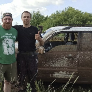 В Камешковском районе отправившиеся на поиски волонтеры застряли на бездорожье