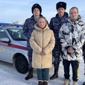 Сотрудники Росгвардии нашли потерявшуюся в лесу под Муромом семейную пару