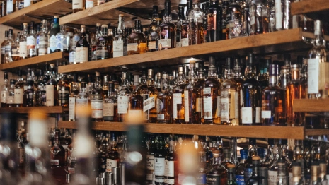 Во Владимирской области предлагают ослабить запрет на продажу алкоголя у военкоматов