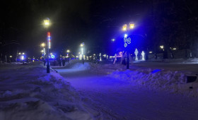 Во Владимире начали заливать катки