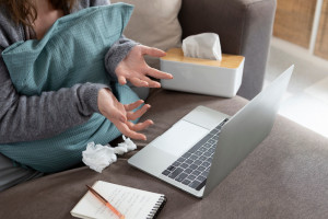 Финансовые мошенники начали представляться школьными психологами