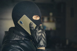Владимирские полицейские задержали 20-летнего мошенника из Татарстана