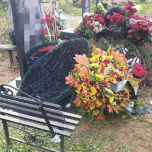 Полиция начала проверку после акта вандализма на могилах бойцов СВО в Вязниковском поселке