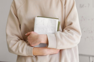 Во Владимирской области проект по избавлению учителей от волокиты опробуют в 23 школах