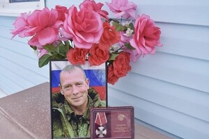 Во Владимирской области открыли мемориальную доску в честь погибшего в СВО мобилизованного