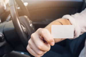 В Красной Горбатке автомобилистка с поддельными правами попала в ДТП