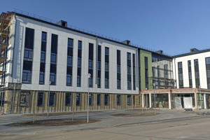 Подрядчик опроверг срыв сроков строительства поликлиники в Собинке