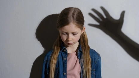 Во Владимирской области расследовали 135 преступлений против детей