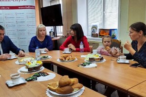 Владимирский мэр встретился с оставшейся без квартиры в ЖК «Дуброва-парк» семьей