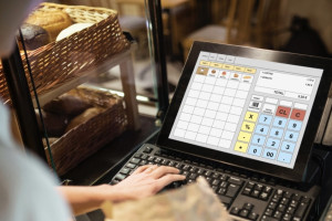 Житель Владимира обокрал 15 магазинов в области