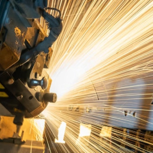 В Муроме завод выплатил зарплату 23-м сотрудникам после ареста автопарка 