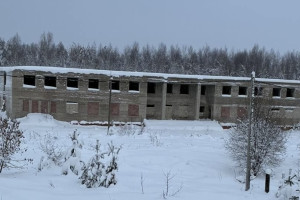 В Гусь-Хрустальном родители 13-летней девочки отсудили 400 тыс. рублей за ее падение в люк