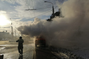 Во Владимире при пожаре полностью выгорел кузов машины «Водоканала»