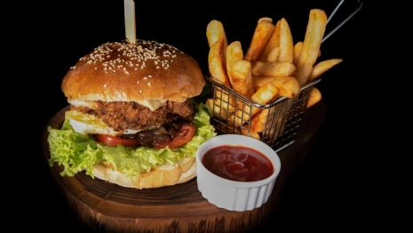 Открытие второго «Макдоналдса» во Владимире отложили из-за «секретных» проблем