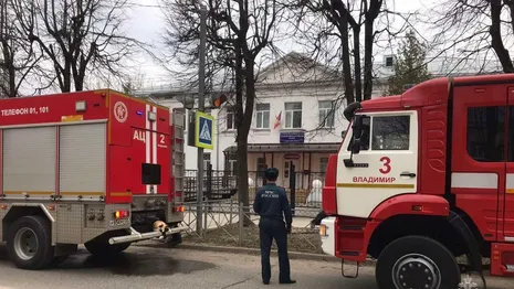 Из Владимирского педколледжа эвакуировали 170 человек из-за пожара