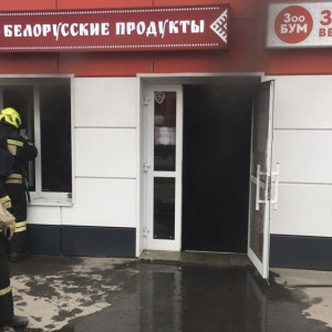 В Коврове загорелся магазин с продуктами и зоотоварами