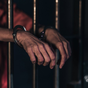 Во Владимирской области мужчину осудили на 9 лет за убийство подруги 