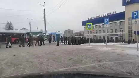 Отправку последних мобилизованных из Владимирской области сняли на видео