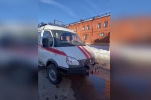 В Коврове спасатели получили новый автомобиль взамен сгоревшего при взрыве в гаражах 