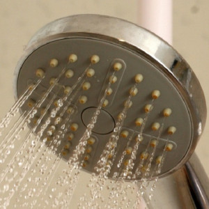 Жительница Кольчугино отсудила у коммунальщиков 400 тыс. рублей за затопленную квартиру