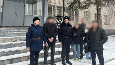 Бывшего полицейского из Гороховца будут судить за взятку в 60 тыс. рублей