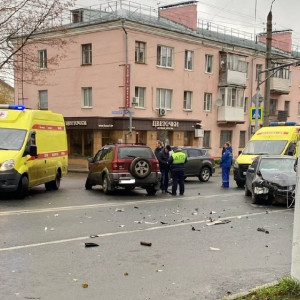 Во Владимире в аварии на Чайковского пострадала 73-летняя женщина