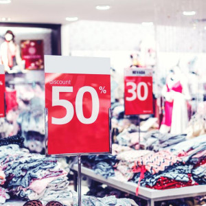 Гайд «День во Владимире». Как не попасть на уловки мошенников в «чёрную пятницу»