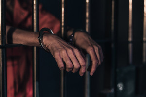 Во Владимирской области мужчину осудили на 9 лет за убийство подруги 