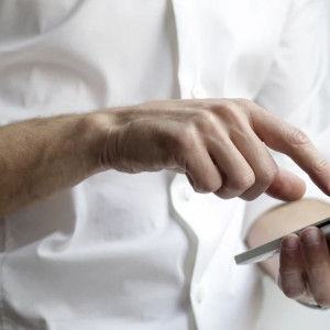 Во Владимире сотовый оператор пропустил звонок мошенников и заплатил за это 600 тысяч