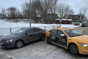 Водитель такси устроил ДТП с иномаркой на улице Погодина во Владимире