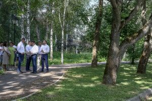 Губернатор Александр Авдеев прогулялся пешком по Суздалю
