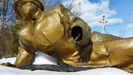 В Струнино восстановят пострадавший от рук вандалов памятник