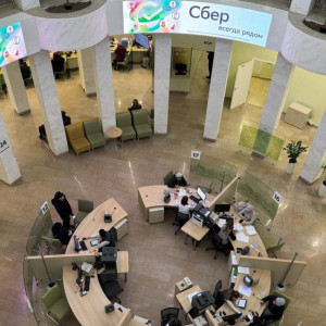 Улыбки вместо карт и браслеты вместо пропусков. Как изменилась жизнь владимирцев за последние пару лет