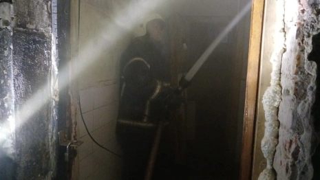 При пожаре в Костерево эвакуировали 9 взрослых и 1 ребенка