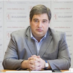 Во Владимире врио начальника ЖКХ уличили в пьяной езде