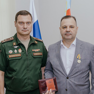 Не уехавший на СВО вопреки заявлением владимирский депутат получил медаль Минобороны