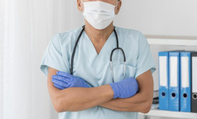 Фельдшера из Коврова оштрафовали на 150 тыс. рублей за слив информации о смерти людей