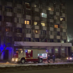 Во Владимире загорелось здание общежития в Добром 