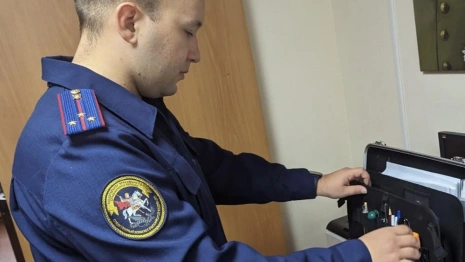 Во Владимире двое мужчин сбросили человека с 7-метровой высоты