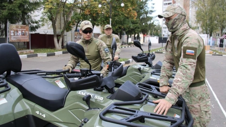 Владимирским Росгвардейцам в зоне СВО передали беспилотники и квадроциклы