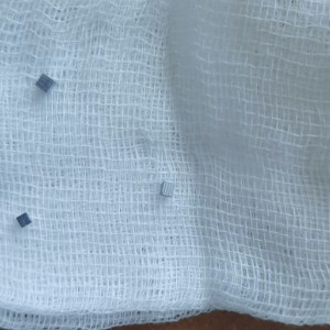 Владимирские врачи спасли проглотившего магниты годовалого малыша