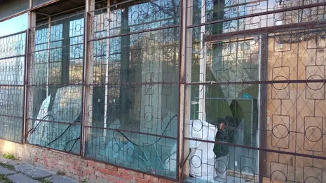 Во Владимире неизвестные разгромили три огромных витрины