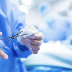 Владимирские врачи заново «собрали» руку 62-летнего пациента