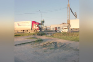 В Вязниках на трассе М-7 Волга фура снесла легковушку