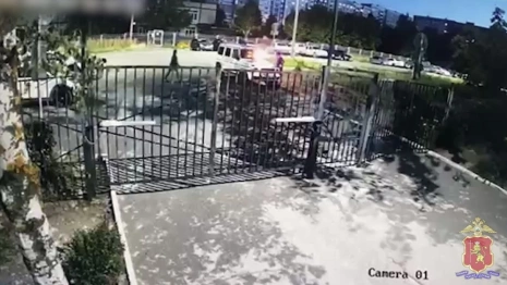 Во Владимире мужчина сжег «Гелик» обидчика за 26 млн рублей