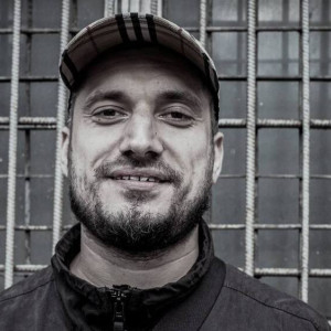 Извинявшийся во Владимире рэпер Паша Техник скончался в больнице в Таиланде