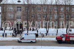 Жители Александрова рассказали о массовой эвакуации школ